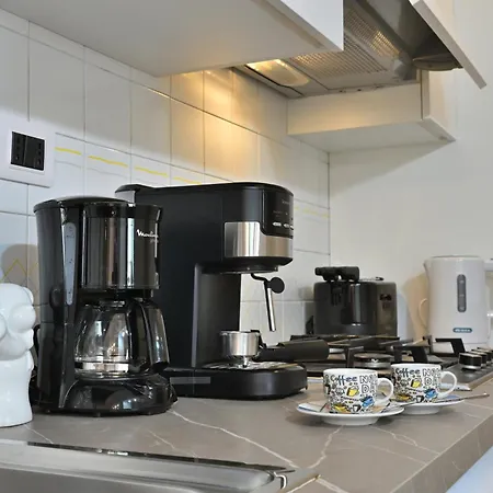 Casa Garibaldi Con Terrazzo E Parking, Mare 1 Min * San Vincenzo