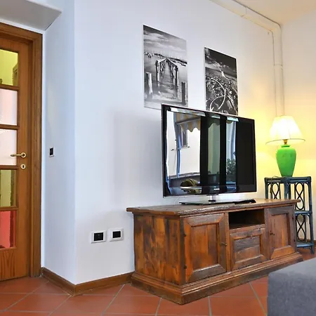 Apartmán Casa Garibaldi Con Terrazzo E Parking, Mare 1 Min